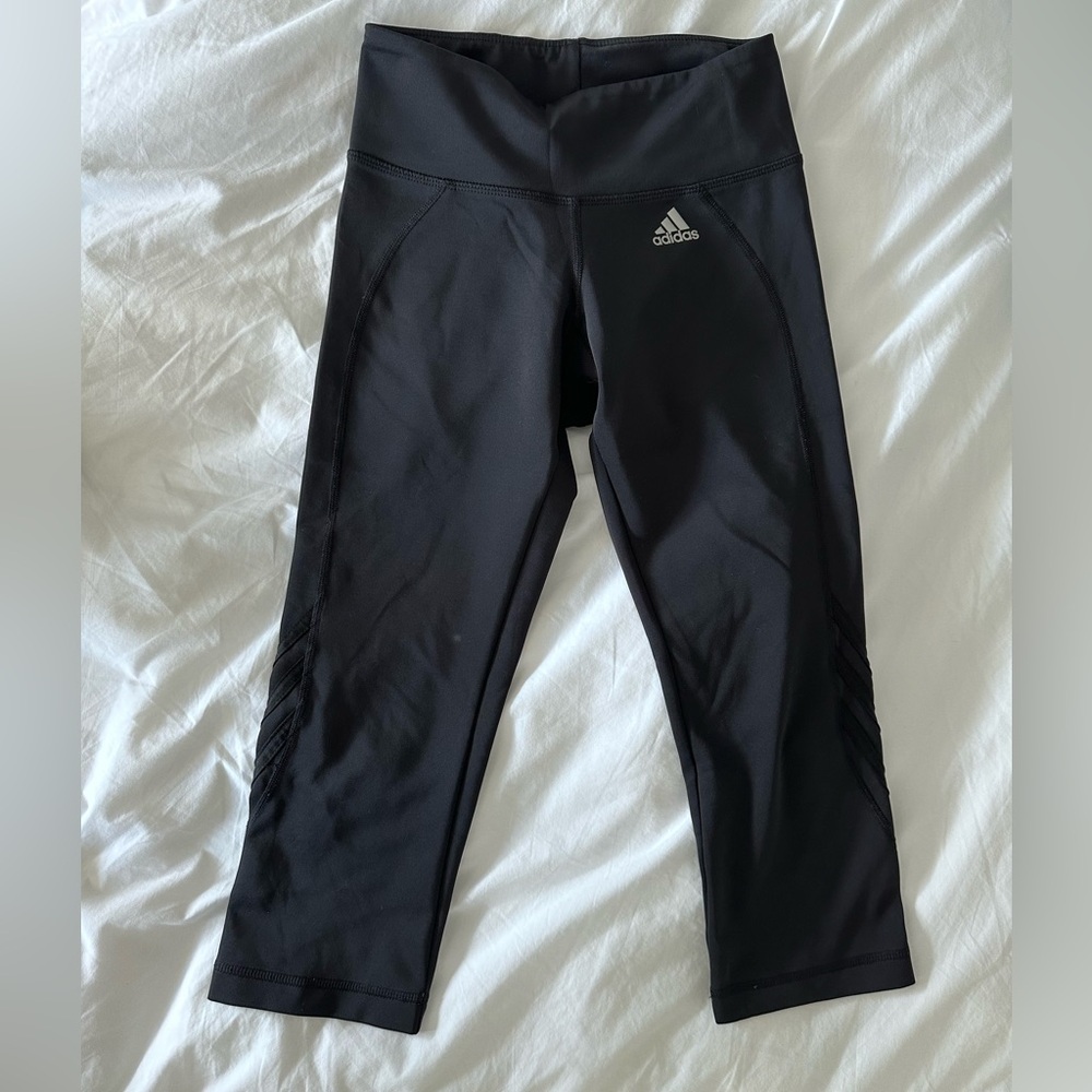 Cropped Adidas leggings